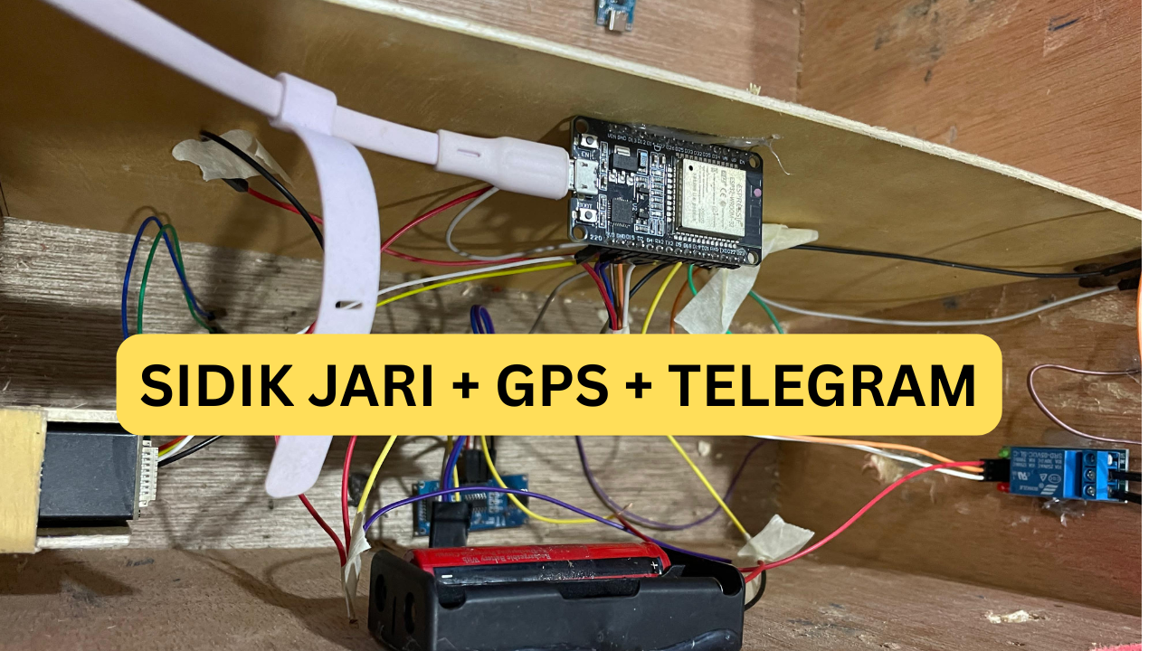 Keamanan Kotak amal dengan sidik Jari dan pelacakan lokasi menggunakan GPS